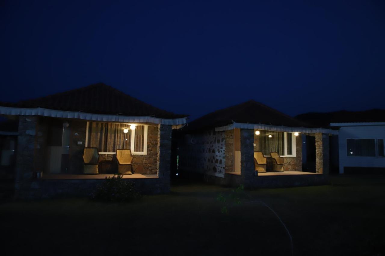 Virat Resorts, Sariska Rajasthan Bairat Exterior foto