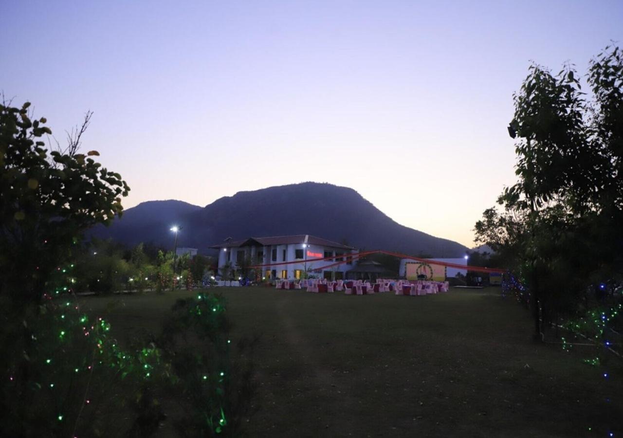 Virat Resorts, Sariska Rajasthan Bairat Exterior foto